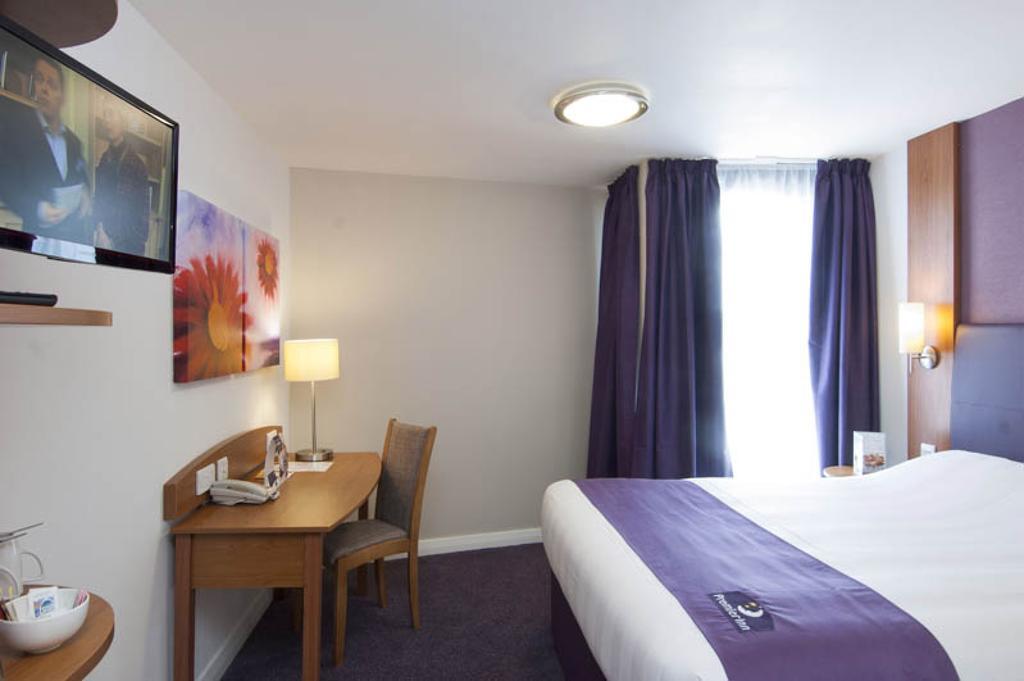 Premier Inn Newcastle Quayside Newcastle upon Tyne Quarto foto