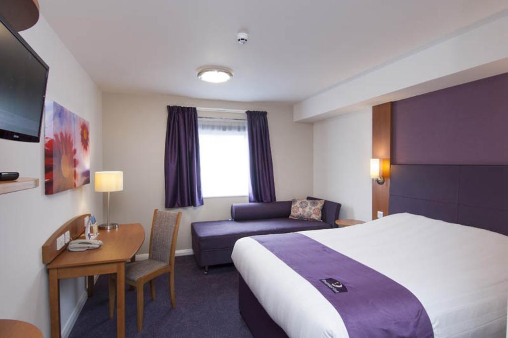 Premier Inn Newcastle Quayside Newcastle upon Tyne Quarto foto