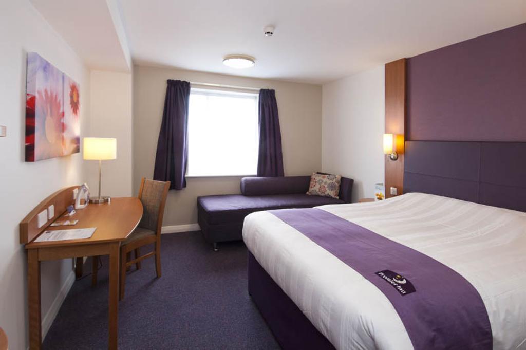Premier Inn Newcastle Quayside Newcastle upon Tyne Quarto foto