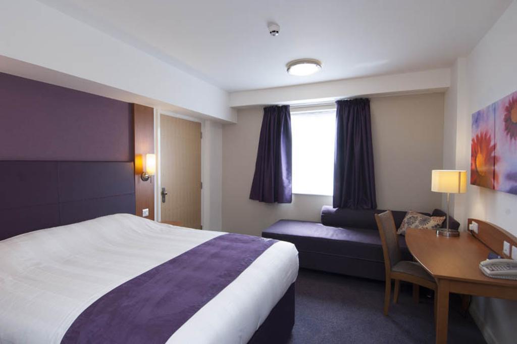 Premier Inn Newcastle Quayside Newcastle upon Tyne Quarto foto