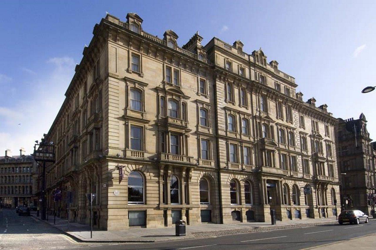Premier Inn Newcastle Quayside Newcastle upon Tyne Exterior foto